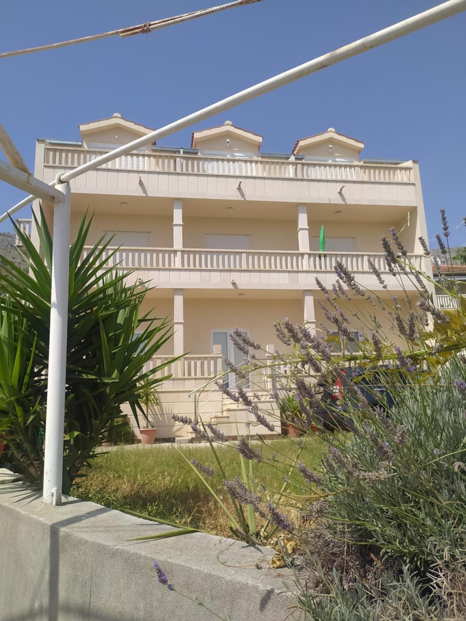 Apartments Ticinovic Omis Luaran gambar